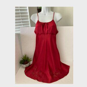 Gilligan & O'Malley Red Satin Slip Style Red Satin Embroidered Nightgown Med